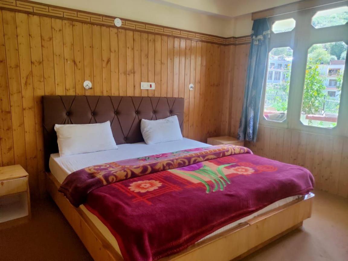 Hotel Lake View Nako Экстерьер фото